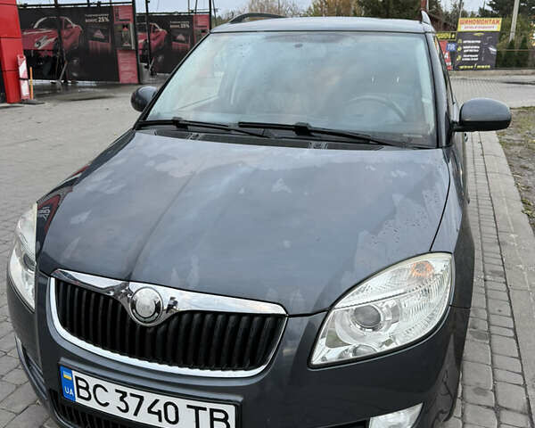 Шкода Фабия 2009 в Жовкве на Automoto.ua Серый Шкода Фабия, объемом двигателя 1.42 л и пробегом 242 тыс. км за 6200 $, фото 20 на Automoto.ua