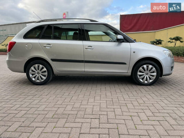 Сірий Шкода Фабія, об'ємом двигуна 1.6 л та пробігом 222 тис. км за 5888 $, фото 8 на Automoto.ua