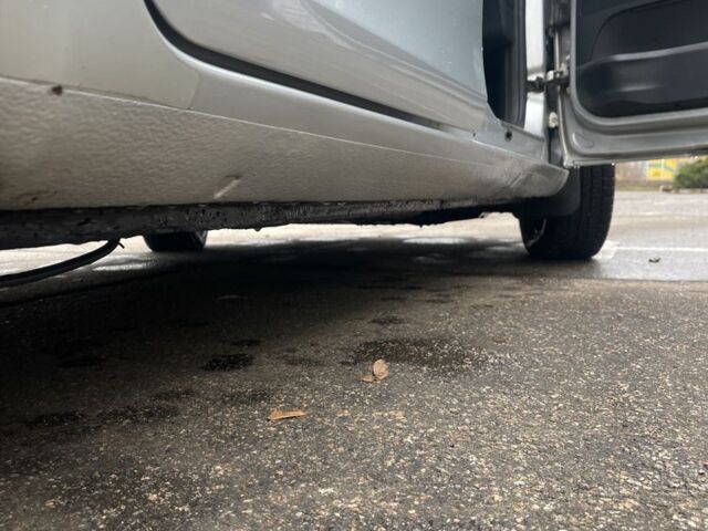 Серый Шкода Фабия, объемом двигателя 1.4 л и пробегом 194 тыс. км за 4400 $, фото 14 на Automoto.ua