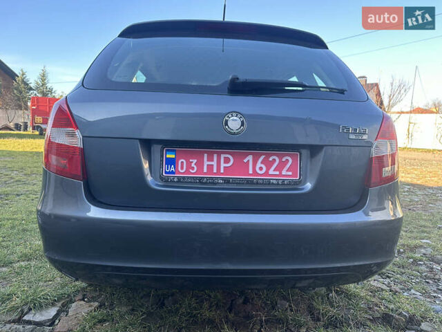 Сірий Шкода Фабія, об'ємом двигуна 1.6 л та пробігом 264 тис. км за 5350 $, фото 5 на Automoto.ua
