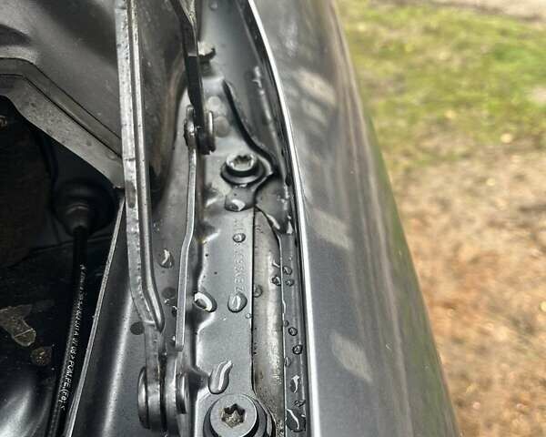 Серый Шкода Фабия, объемом двигателя 1.6 л и пробегом 187 тыс. км за 6570 $, фото 28 на Automoto.ua