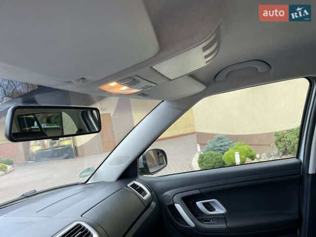 Сірий Шкода Фабія, об'ємом двигуна 1.6 л та пробігом 222 тис. км за 5888 $, фото 36 на Automoto.ua