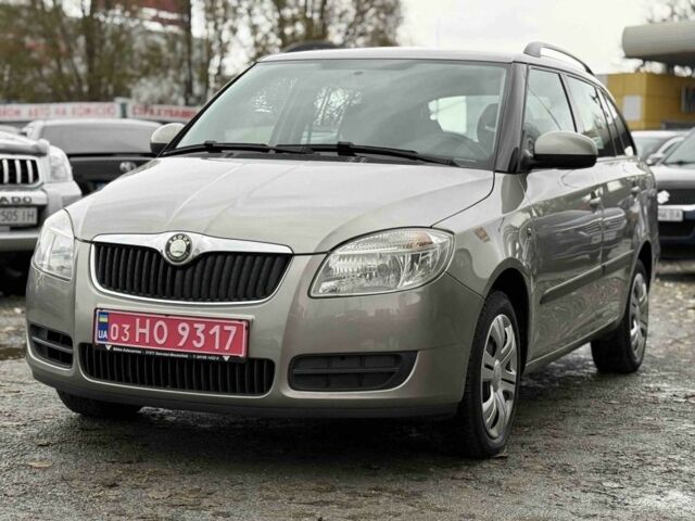 Серый Шкода Фабия, объемом двигателя 1.6 л и пробегом 112 тыс. км за 7300 $, фото 17 на Automoto.ua