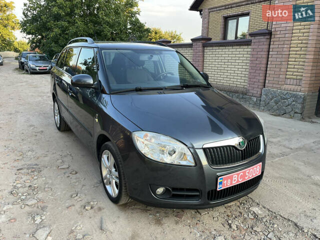 Сірий Шкода Фабія, об'ємом двигуна 1.6 л та пробігом 204 тис. км за 6450 $, фото 18 на Automoto.ua
