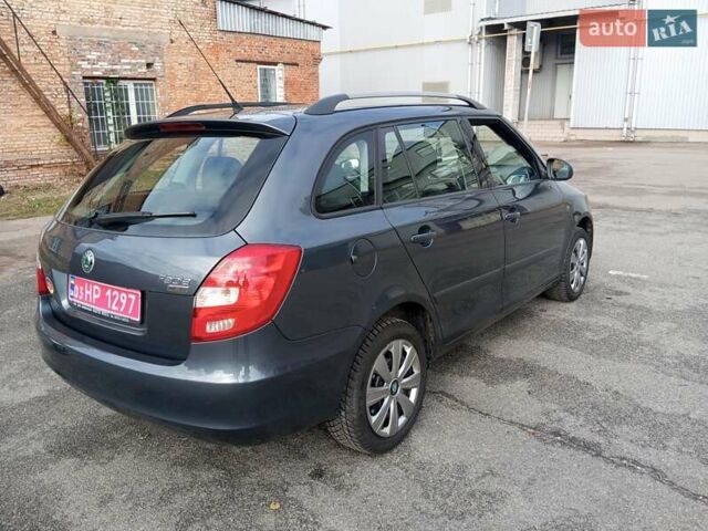 Сірий Шкода Фабія, об'ємом двигуна 1.4 л та пробігом 173 тис. км за 5850 $, фото 5 на Automoto.ua