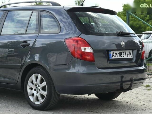 Серый Шкода Фабия, объемом двигателя 1.4 л и пробегом 242 тыс. км за 5350 $, фото 7 на Automoto.ua