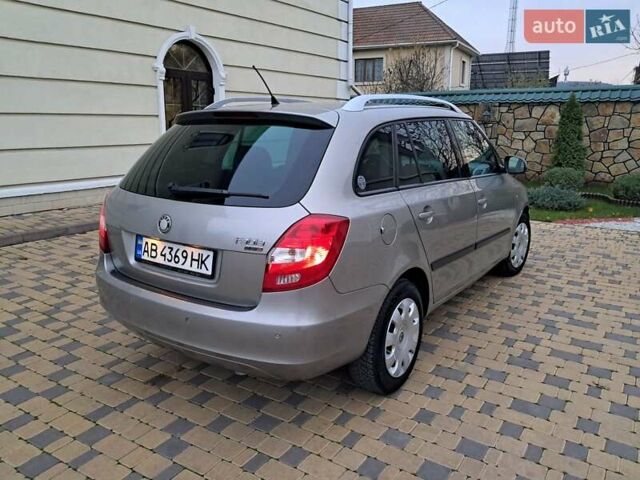 Серый Шкода Фабия, объемом двигателя 1.6 л и пробегом 188 тыс. км за 5450 $, фото 82 на Automoto.ua