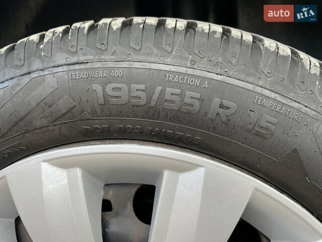 Серый Шкода Фабия, объемом двигателя 1.6 л и пробегом 223 тыс. км за 5339 $, фото 20 на Automoto.ua