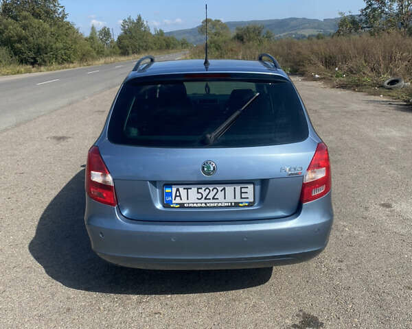 Сірий Шкода Фабія, об'ємом двигуна 1.2 л та пробігом 195 тис. км за 4400 $, фото 3 на Automoto.ua