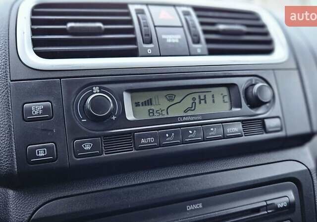 Серый Шкода Фабия, объемом двигателя 1.4 л и пробегом 211 тыс. км за 5450 $, фото 58 на Automoto.ua