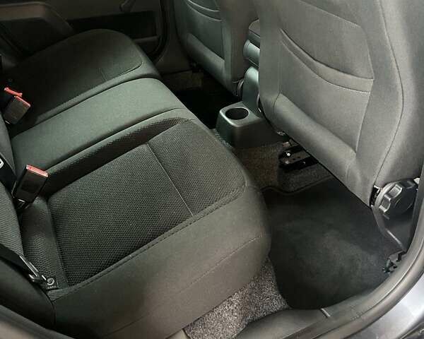 Серый Шкода Фабия, объемом двигателя 1.6 л и пробегом 187 тыс. км за 6570 $, фото 20 на Automoto.ua