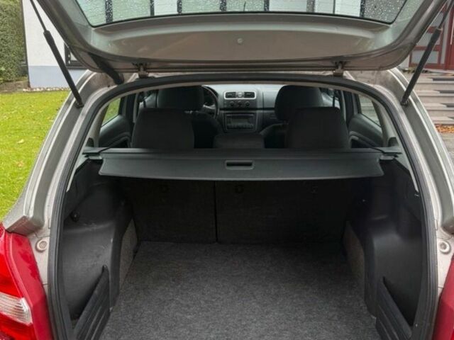 Сірий Шкода Фабія, об'ємом двигуна 1.6 л та пробігом 215 тис. км за 6999 $, фото 9 на Automoto.ua