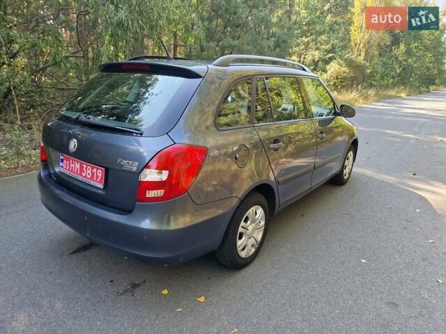 Сірий Шкода Фабія, об'ємом двигуна 1.2 л та пробігом 180 тис. км за 5400 $, фото 10 на Automoto.ua