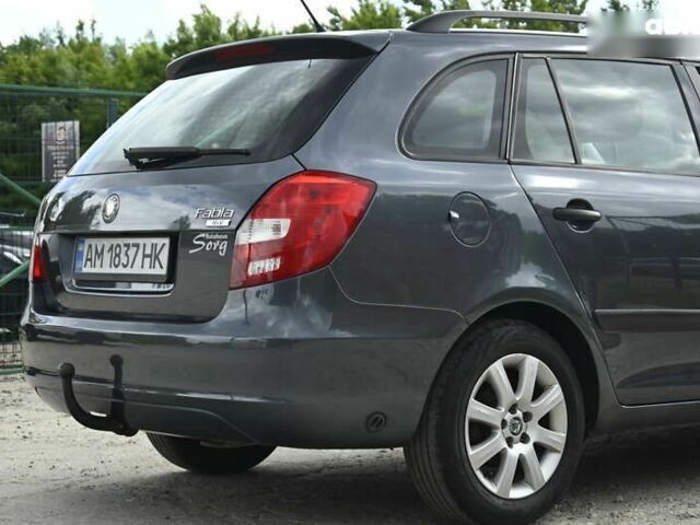 Серый Шкода Фабия, объемом двигателя 1.4 л и пробегом 242 тыс. км за 5350 $, фото 11 на Automoto.ua