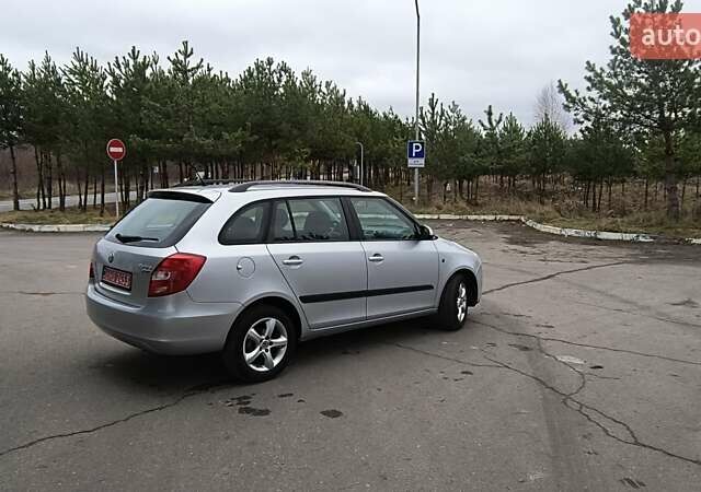 Серый Шкода Фабия, объемом двигателя 1.6 л и пробегом 189 тыс. км за 6100 $, фото 18 на Automoto.ua