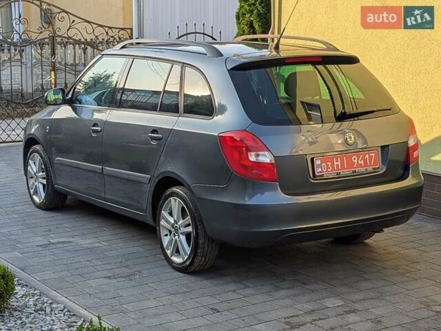 Серый Шкода Фабия, объемом двигателя 1.6 л и пробегом 211 тыс. км за 5999 $, фото 4 на Automoto.ua