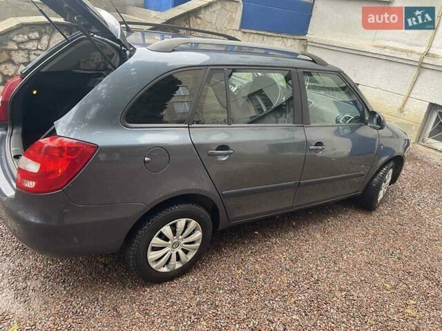 Серый Шкода Фабия, объемом двигателя 1.39 л и пробегом 302 тыс. км за 4950 $, фото 8 на Automoto.ua