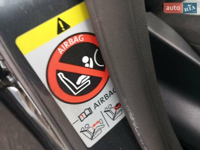Серый Шкода Фабия, объемом двигателя 1.4 л и пробегом 174 тыс. км за 5500 $, фото 31 на Automoto.ua