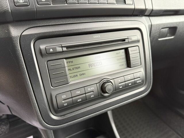 Серый Шкода Фабия, объемом двигателя 1.6 л и пробегом 112 тыс. км за 7300 $, фото 12 на Automoto.ua