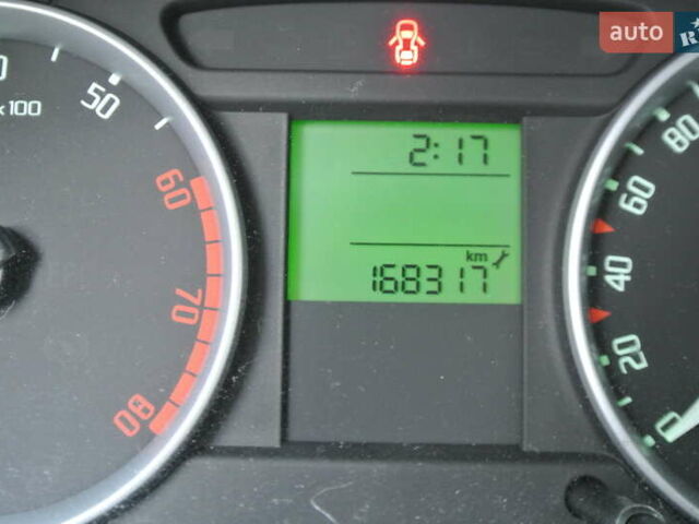 Сірий Шкода Фабія, об'ємом двигуна 1.4 л та пробігом 165 тис. км за 6650 $, фото 34 на Automoto.ua