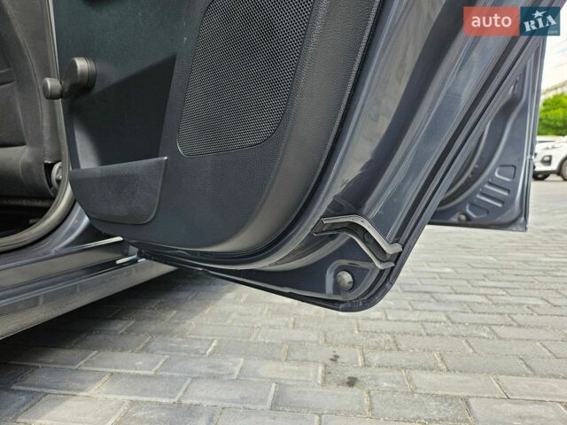 Сірий Шкода Фабія, об'ємом двигуна 1.6 л та пробігом 147 тис. км за 6200 $, фото 55 на Automoto.ua