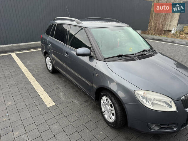 Сірий Шкода Фабія, об'ємом двигуна 1.2 л та пробігом 173 тис. км за 4500 $, фото 4 на Automoto.ua