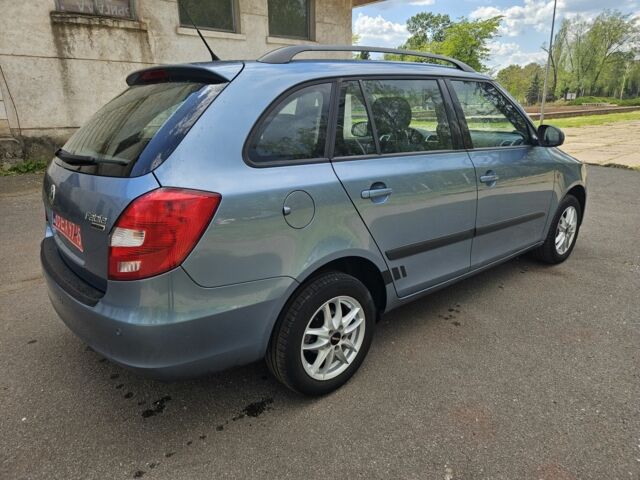 Серый Шкода Фабия, объемом двигателя 1.4 л и пробегом 223 тыс. км за 6500 $, фото 6 на Automoto.ua