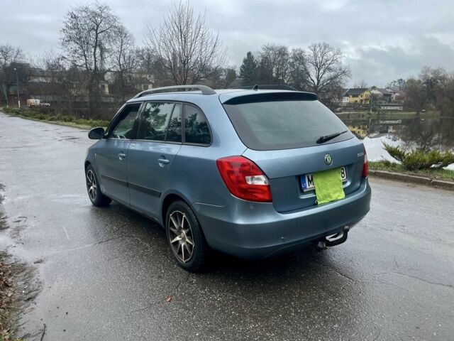 Серый Шкода Фабия, объемом двигателя 1.4 л и пробегом 240 тыс. км за 1999 $, фото 2 на Automoto.ua