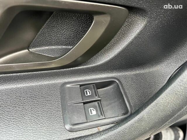 Серый Шкода Фабия, объемом двигателя 1.2 л и пробегом 208 тыс. км за 6990 $, фото 15 на Automoto.ua