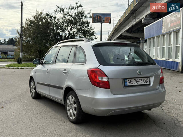 Сірий Шкода Фабія, об'ємом двигуна 1.39 л та пробігом 160 тис. км за 4000 $, фото 5 на Automoto.ua