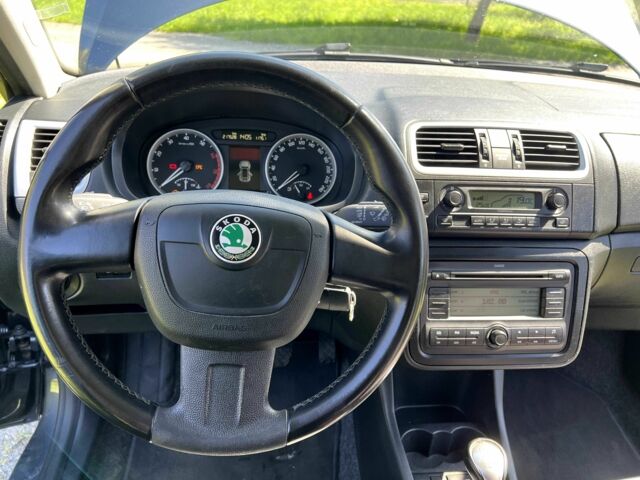Сірий Шкода Фабія, об'ємом двигуна 1.4 л та пробігом 218 тис. км за 5700 $, фото 5 на Automoto.ua