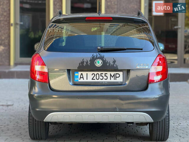 Шкода Фабия 2010 в Одессе на Automoto.ua Серый Шкода Фабия, объемом двигателя 1.2 л и пробегом 260 тыс. км за 5800 $, фото 7 на Automoto.ua