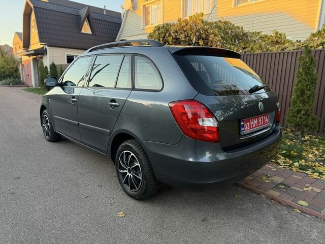Сірий Шкода Фабія, об'ємом двигуна 0 л та пробігом 170 тис. км за 6000 $, фото 3 на Automoto.ua