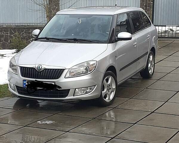 Серый Шкода Фабия, объемом двигателя 1.2 л и пробегом 190 тыс. км за 6200 $, фото 1 на Automoto.ua