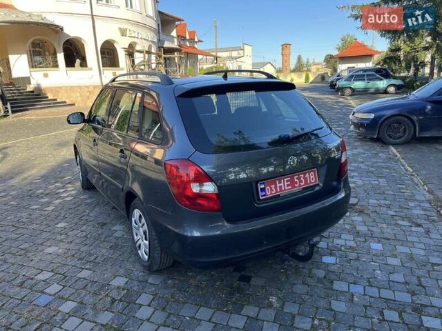 Серый Шкода Фабия, объемом двигателя 1.4 л и пробегом 165 тыс. км за 5800 $, фото 19 на Automoto.ua