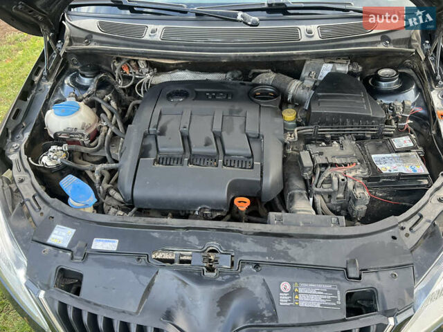 Шкода Фабия 2010 в Шумск на Automoto.ua Серый Шкода Фабия, объемом двигателя 1.2 л и пробегом 248 тыс. км за 5600 $, фото 15 на Automoto.ua