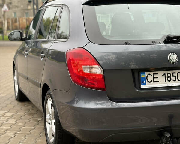 Сірий Шкода Фабія, об'ємом двигуна 1.2 л та пробігом 252 тис. км за 4950 $, фото 2 на Automoto.ua