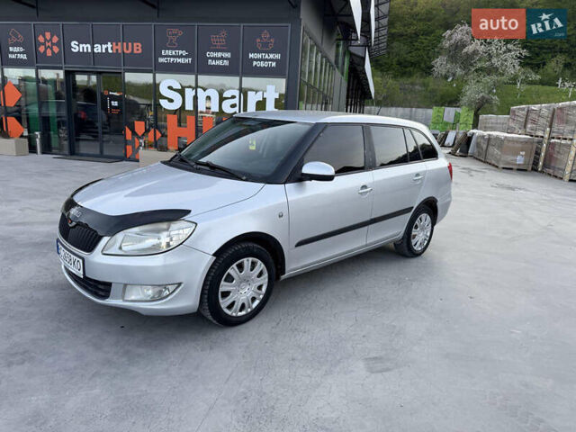 Серый Шкода Фабия, объемом двигателя 1.6 л и пробегом 317 тыс. км за 4350 $, фото 1 на Automoto.ua