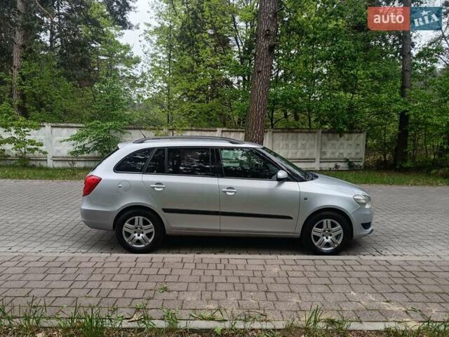 Сірий Шкода Фабія, об'ємом двигуна 1.6 л та пробігом 335 тис. км за 5300 $, фото 7 на Automoto.ua