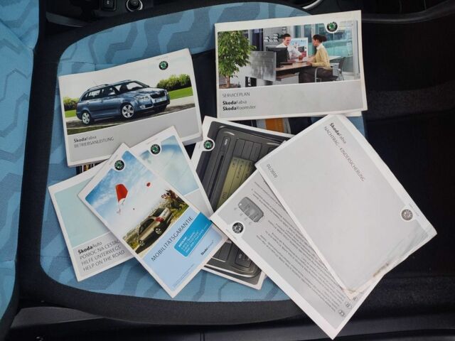 Серый Шкода Фабия, объемом двигателя 1.6 л и пробегом 156 тыс. км за 6499 $, фото 6 на Automoto.ua