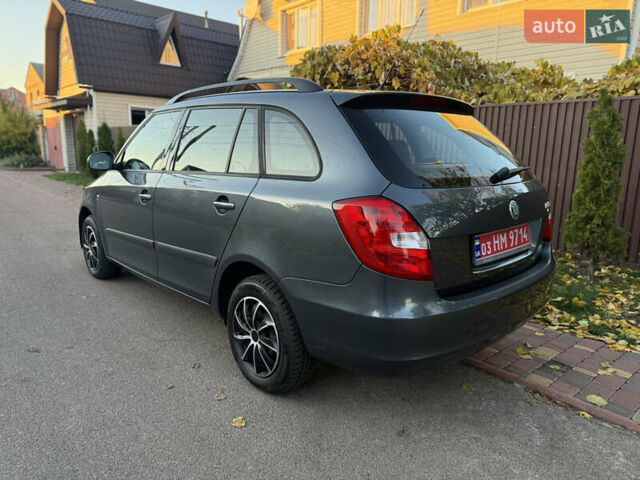 Сірий Шкода Фабія, об'ємом двигуна 0 л та пробігом 170 тис. км за 6000 $, фото 3 на Automoto.ua
