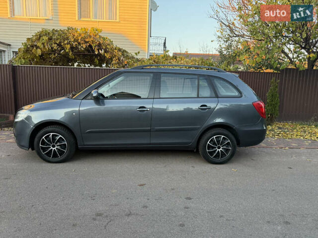 Сірий Шкода Фабія, об'ємом двигуна 0 л та пробігом 170 тис. км за 6000 $, фото 2 на Automoto.ua