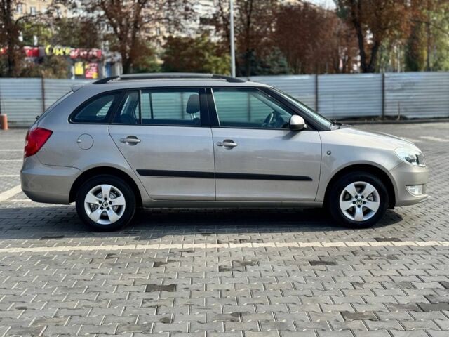 Серый Шкода Фабия, объемом двигателя 1.4 л и пробегом 191 тыс. км за 6150 $, фото 7 на Automoto.ua