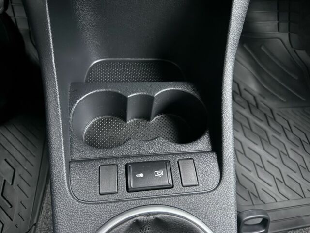 Сірий Шкода Фабія, об'ємом двигуна 0 л та пробігом 170 тис. км за 6000 $, фото 14 на Automoto.ua