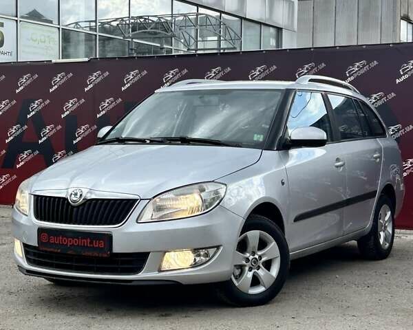 Сірий Шкода Фабія, об'ємом двигуна 1.2 л та пробігом 184 тис. км за 6100 $, фото 2 на Automoto.ua