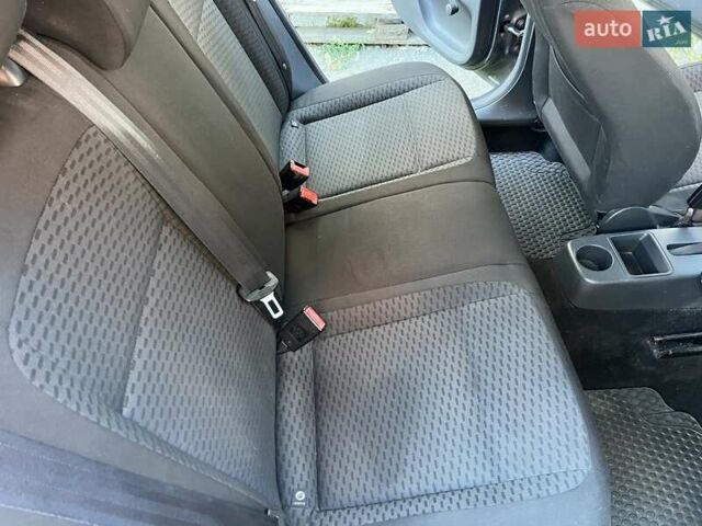 Серый Шкода Фабия, объемом двигателя 1.4 л и пробегом 165 тыс. км за 5800 $, фото 29 на Automoto.ua