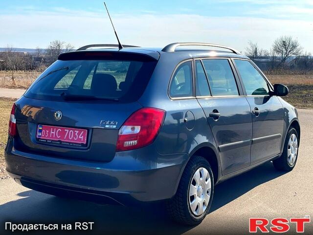 Сірий Шкода Фабія, об'ємом двигуна 14 л та пробігом 260 тис. км за 5800 $, фото 3 на Automoto.ua