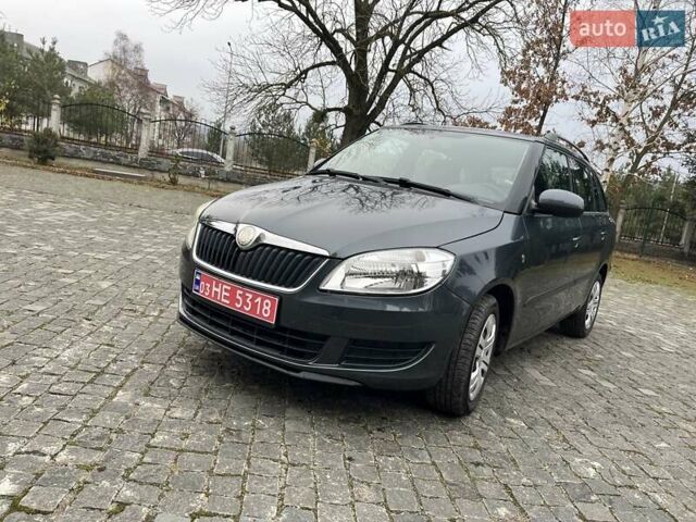 Серый Шкода Фабия, объемом двигателя 1.4 л и пробегом 165 тыс. км за 5800 $, фото 9 на Automoto.ua