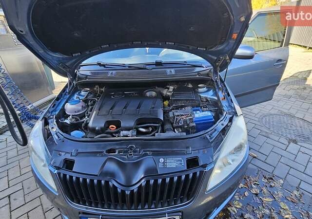 Серый Шкода Фабия, объемом двигателя 1.6 л и пробегом 202 тыс. км за 5200 $, фото 14 на Automoto.ua