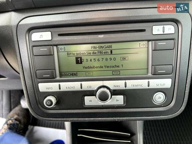 Серый Шкода Фабия, объемом двигателя 0 л и пробегом 200 тыс. км за 5150 $, фото 17 на Automoto.ua
